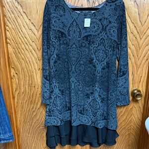 Ice Silk Black and Gray Paisley Long Sleeve Dress 2XL.
